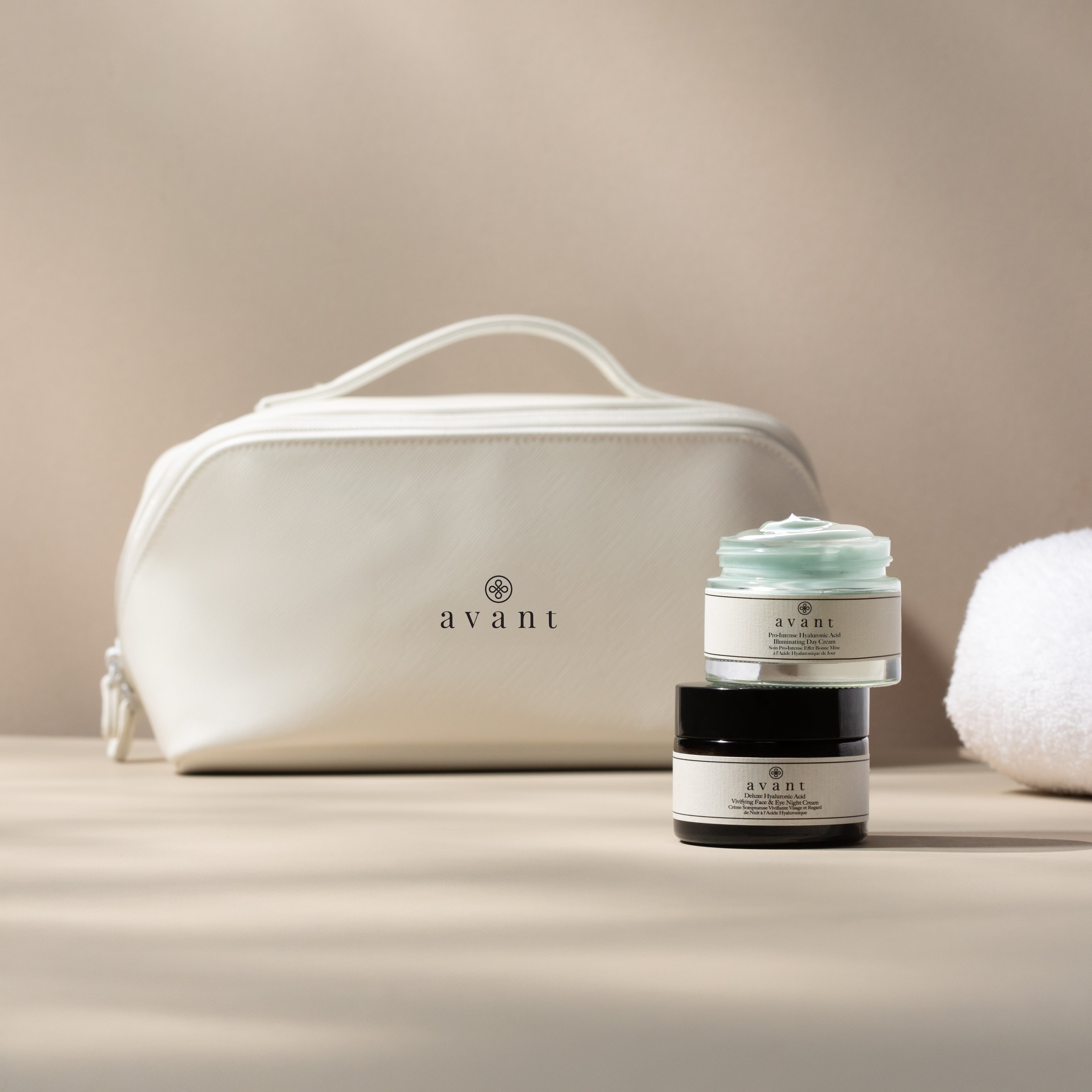 Ultimate Hydration Day & Night Duo + Signature Bag