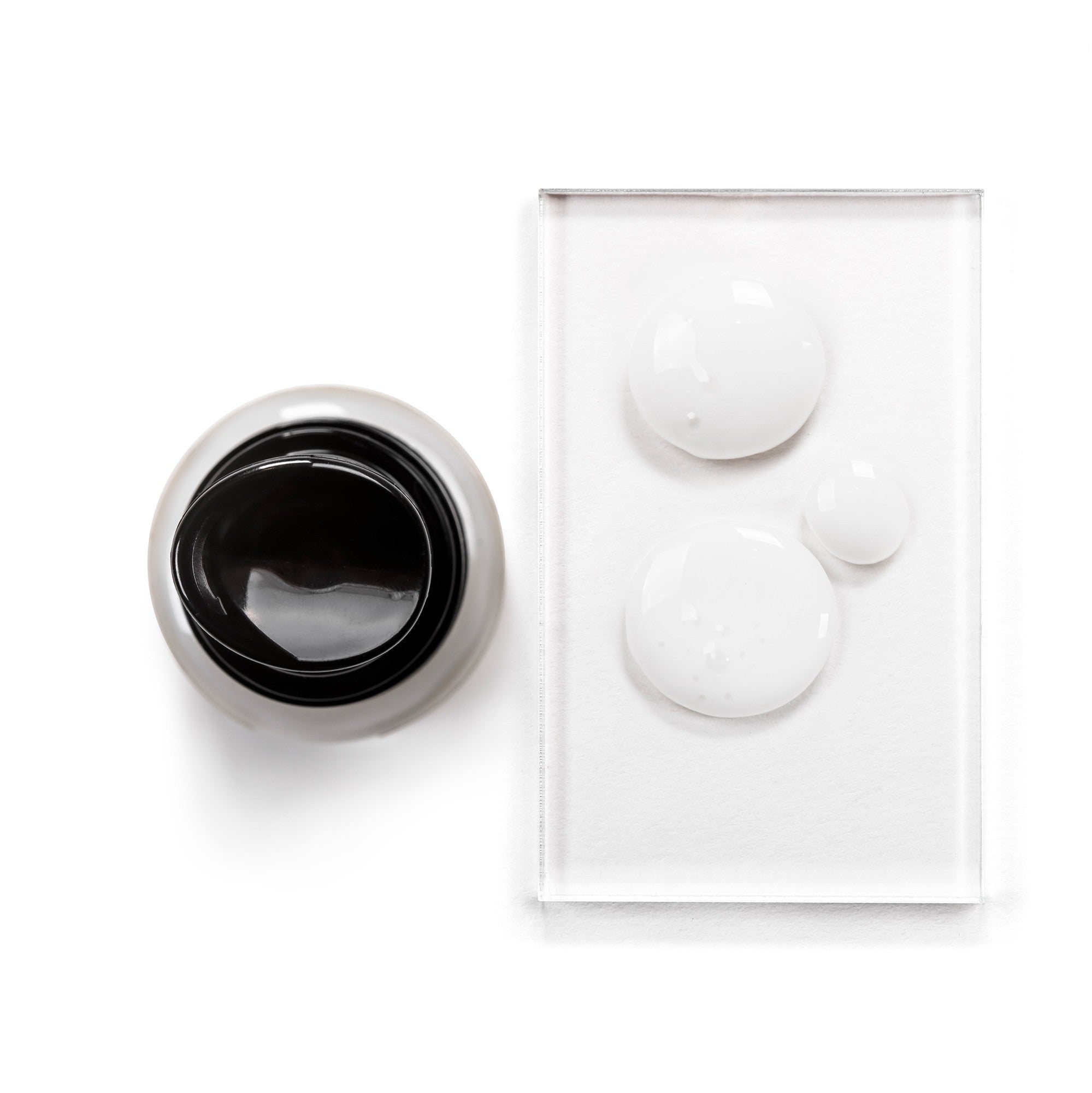 Eight Hour Retexturing & Anti-Oxidising Hyaluronic Facial Serum