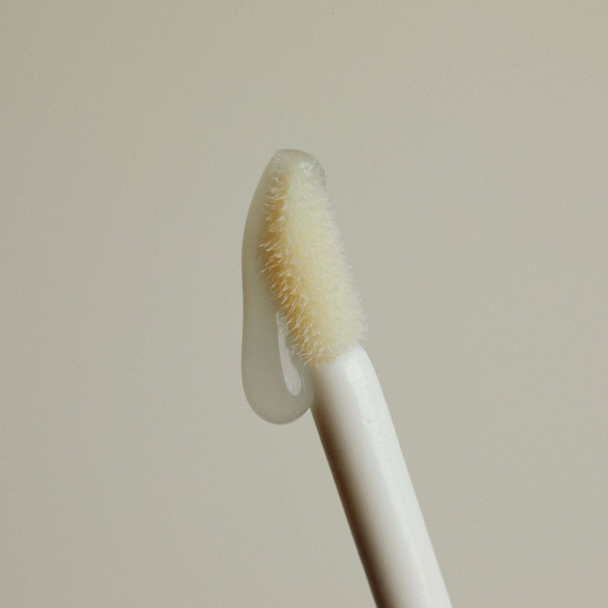 Hyaluronic Acid Replenishing Lip Serum