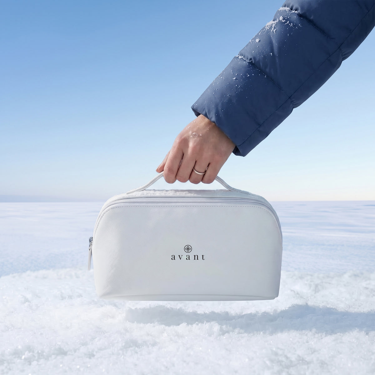  Skincare Without Labels Gift Set + Signature Bag